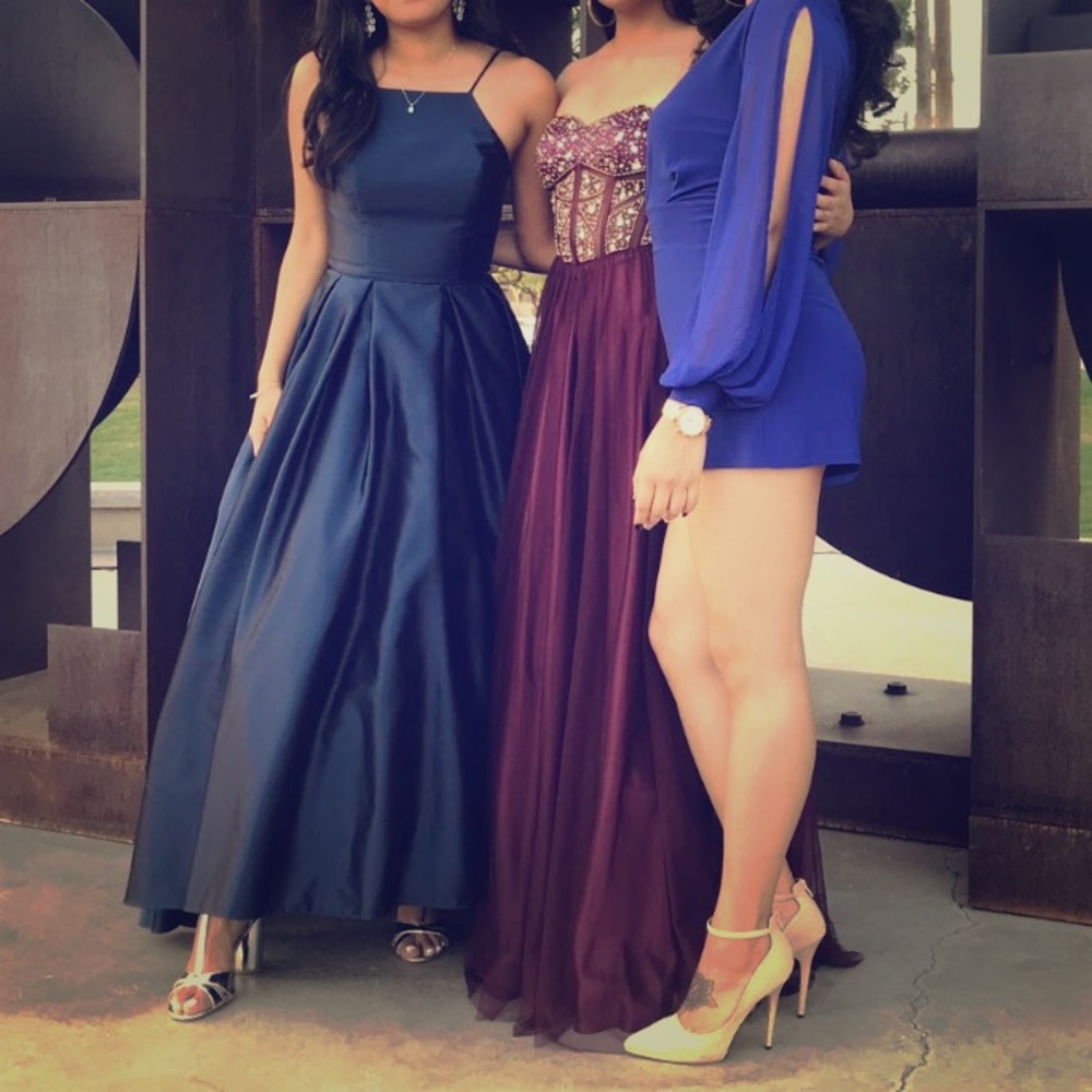 Royal Navy blue prom dress.